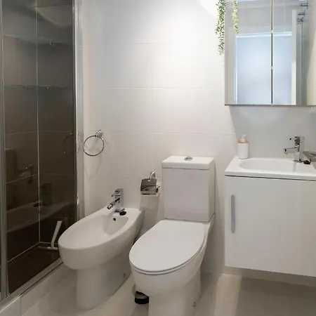 Apartment Becalp, Estudio En El Centro, By Bookindenia *