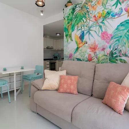 Becalp, Estudio En El Centro, By Bookindenia شقة دينايا